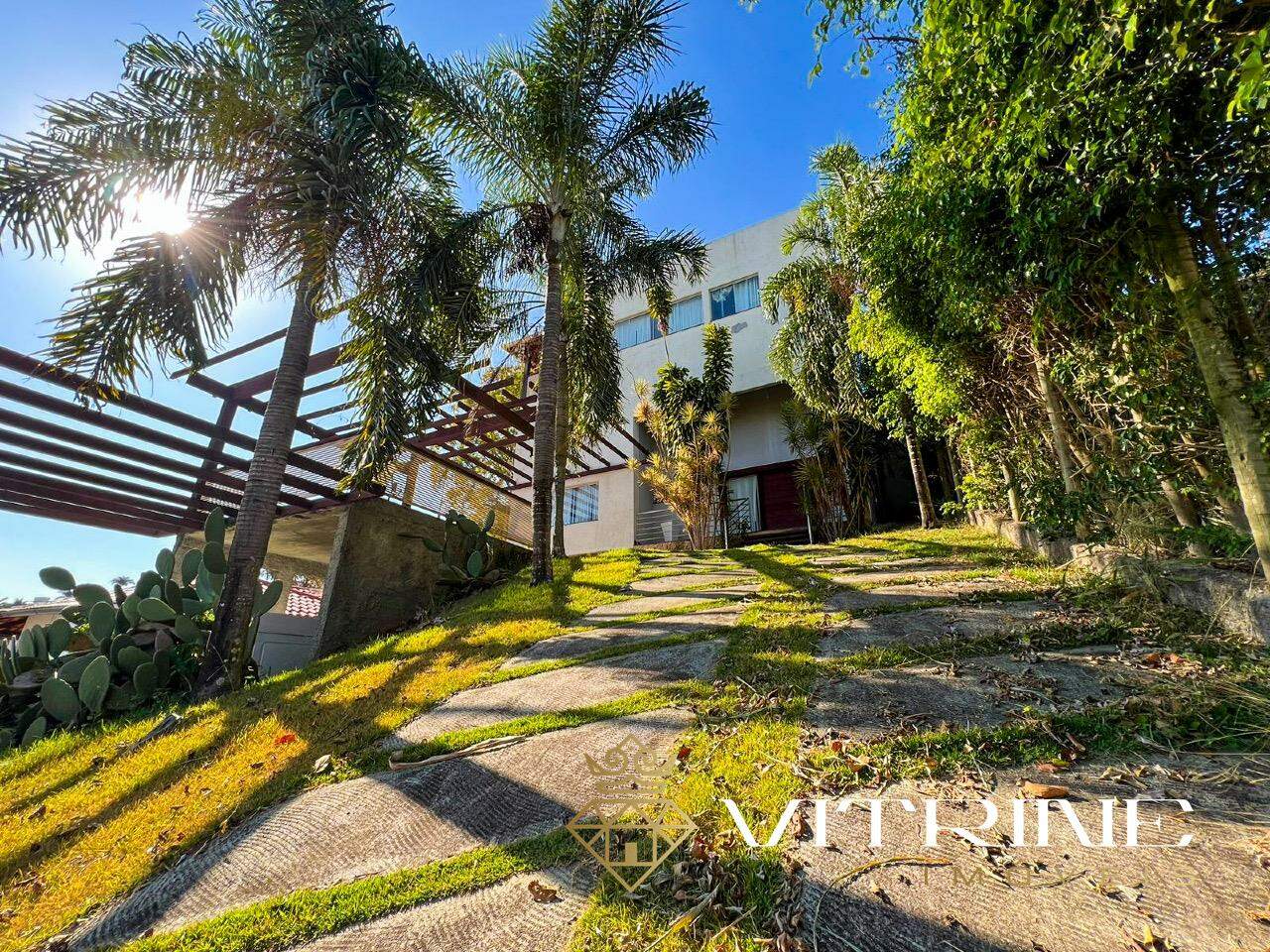 Casa em Condomínio à venda no Capitólio: 