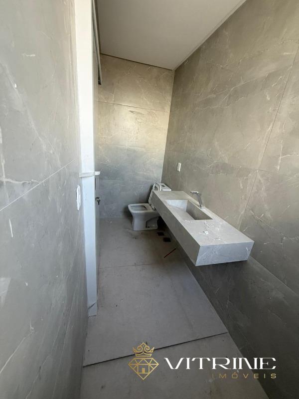 Apartamento à venda no Santa Clara : 