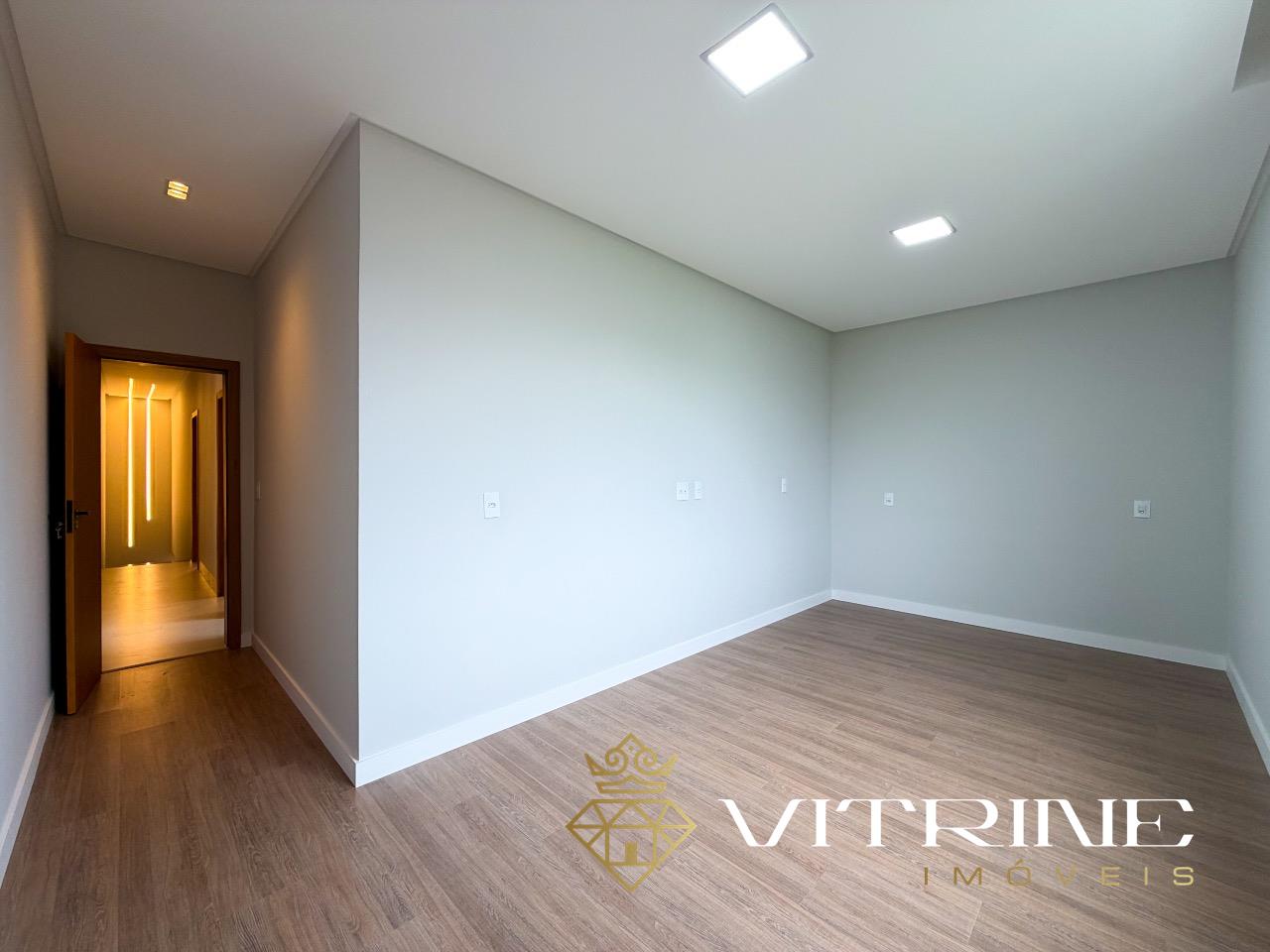 Casa à venda no Fabio Notini : 