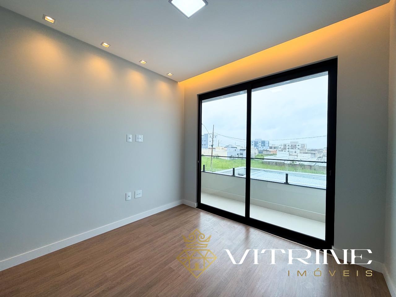 Casa à venda no Fabio Notini : 