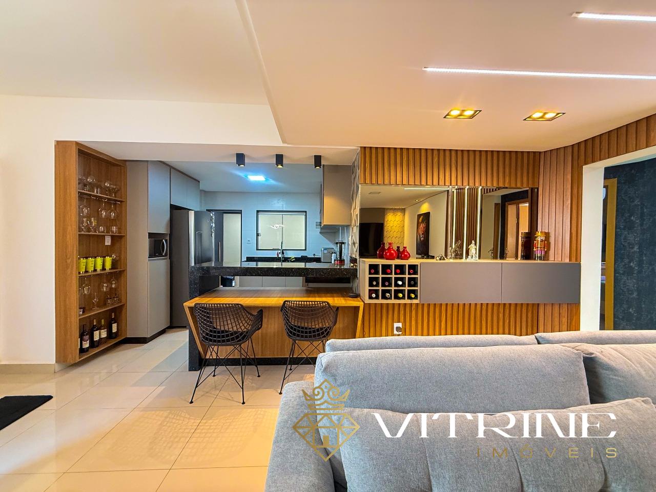 Apartamento à venda no Manoel Valinhas : 