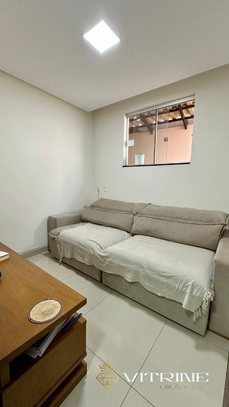 Casa à venda no Jardim Candelaria: 