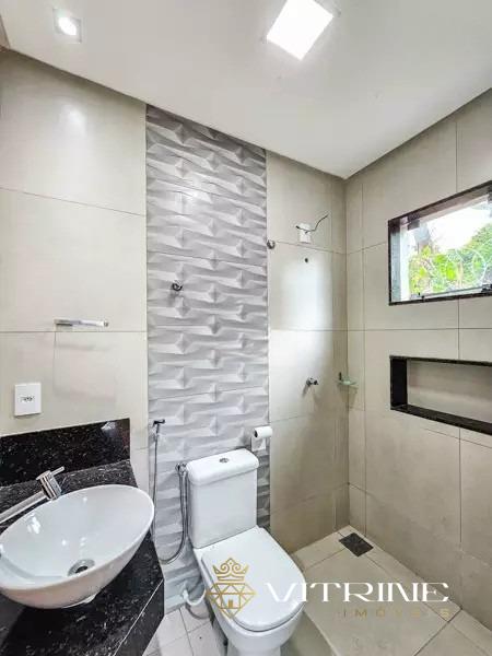 Casa à venda no Planalto: 