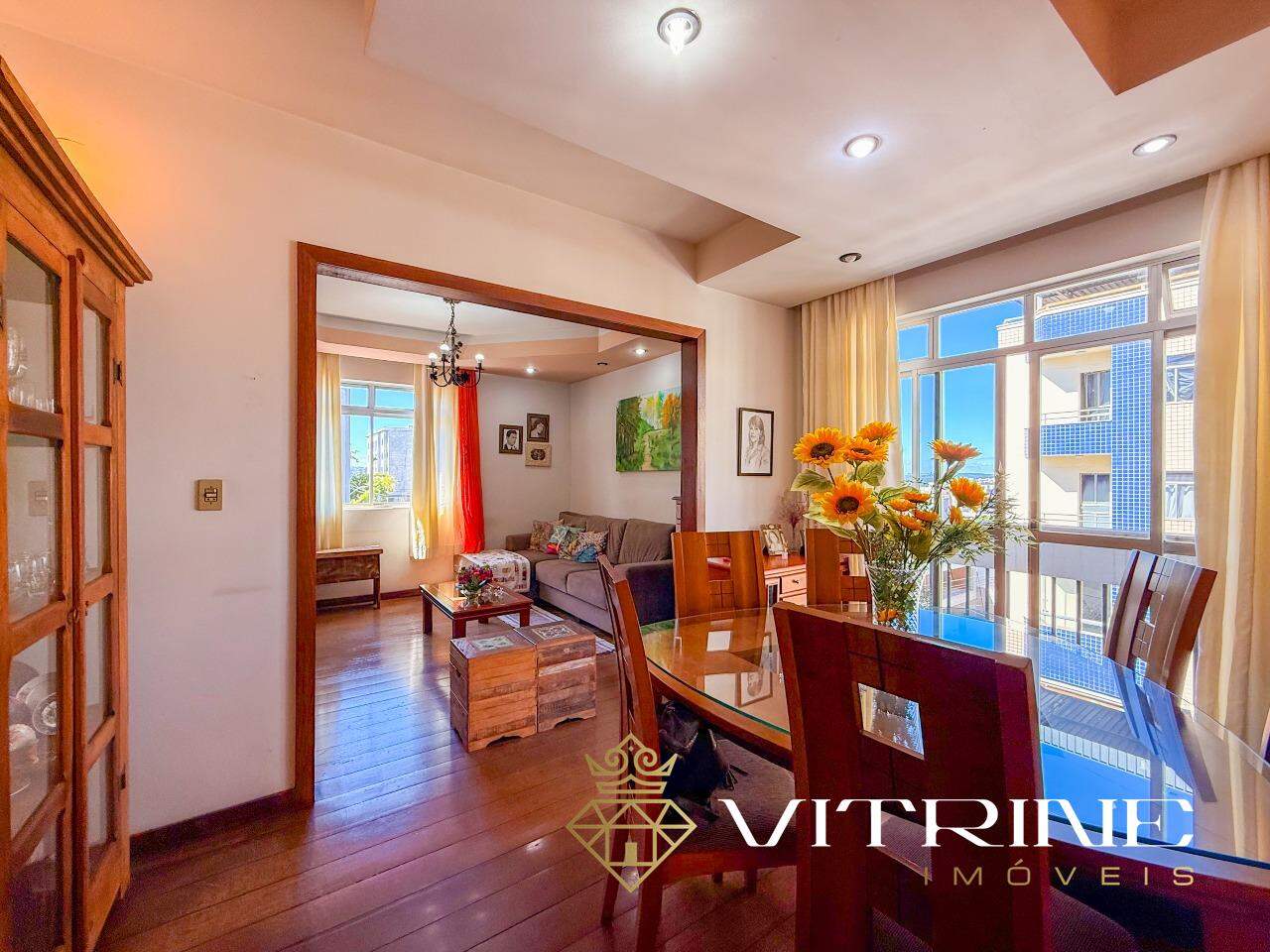 Apartamento à venda no Centro : 