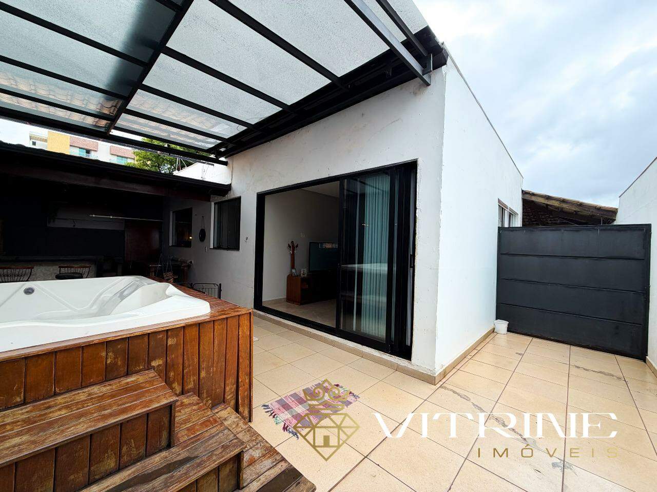 Casa à venda no Jardim das Oliveiras: 