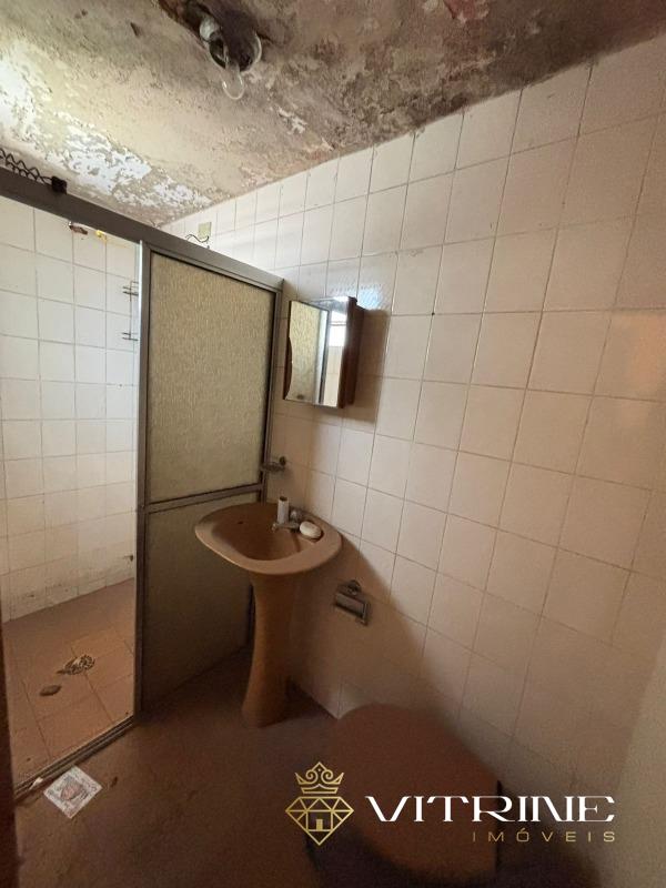 Casa à venda no Catalão: 