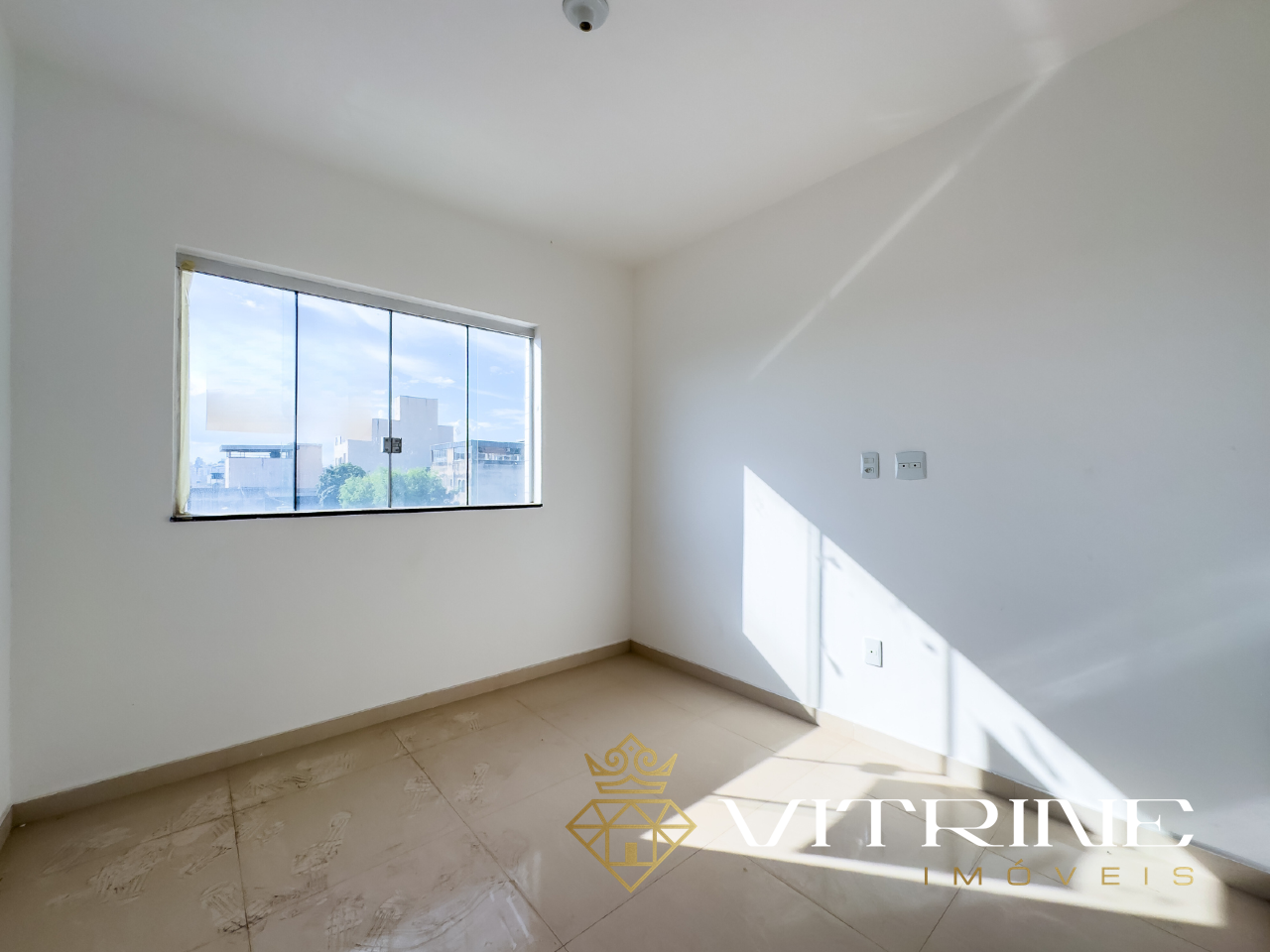 Cobertura à venda no Quintino : 