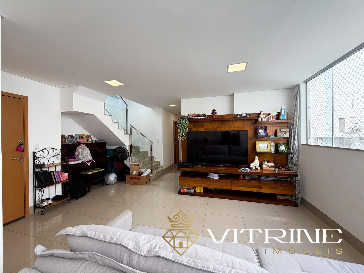 Apartamento à venda no Manoel Valinhas : 