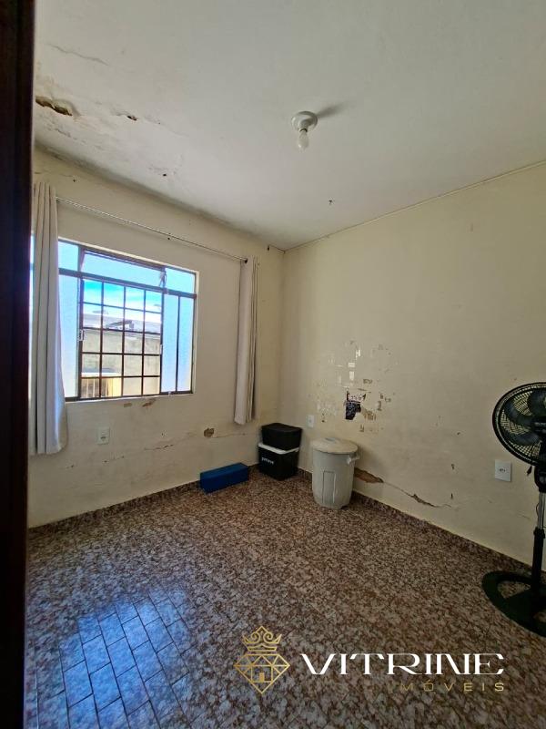 Casa à venda no Belvedere : 