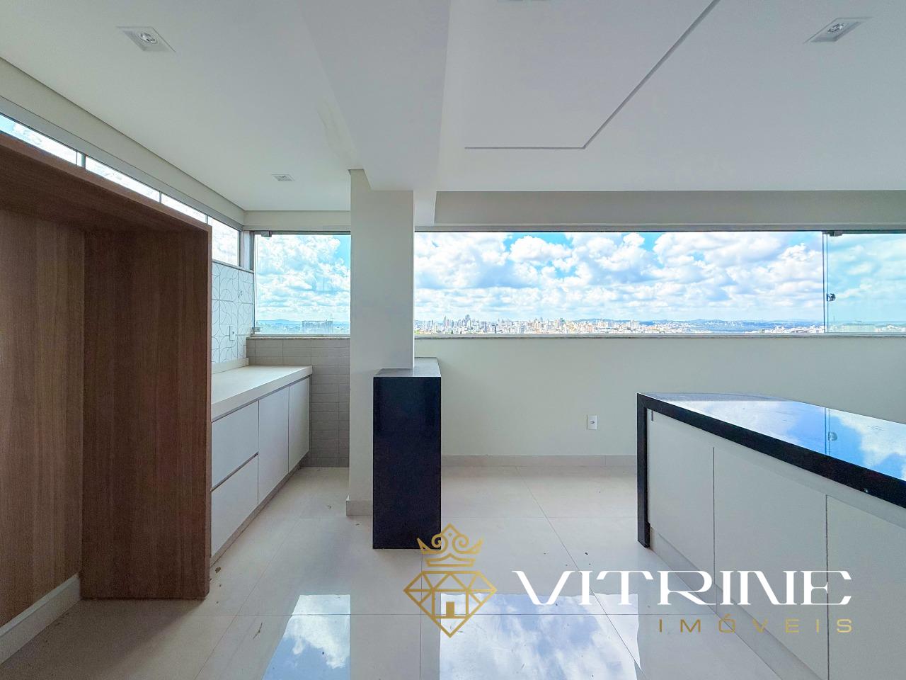 Cobertura à venda no Levindo de Paula Pereira: 