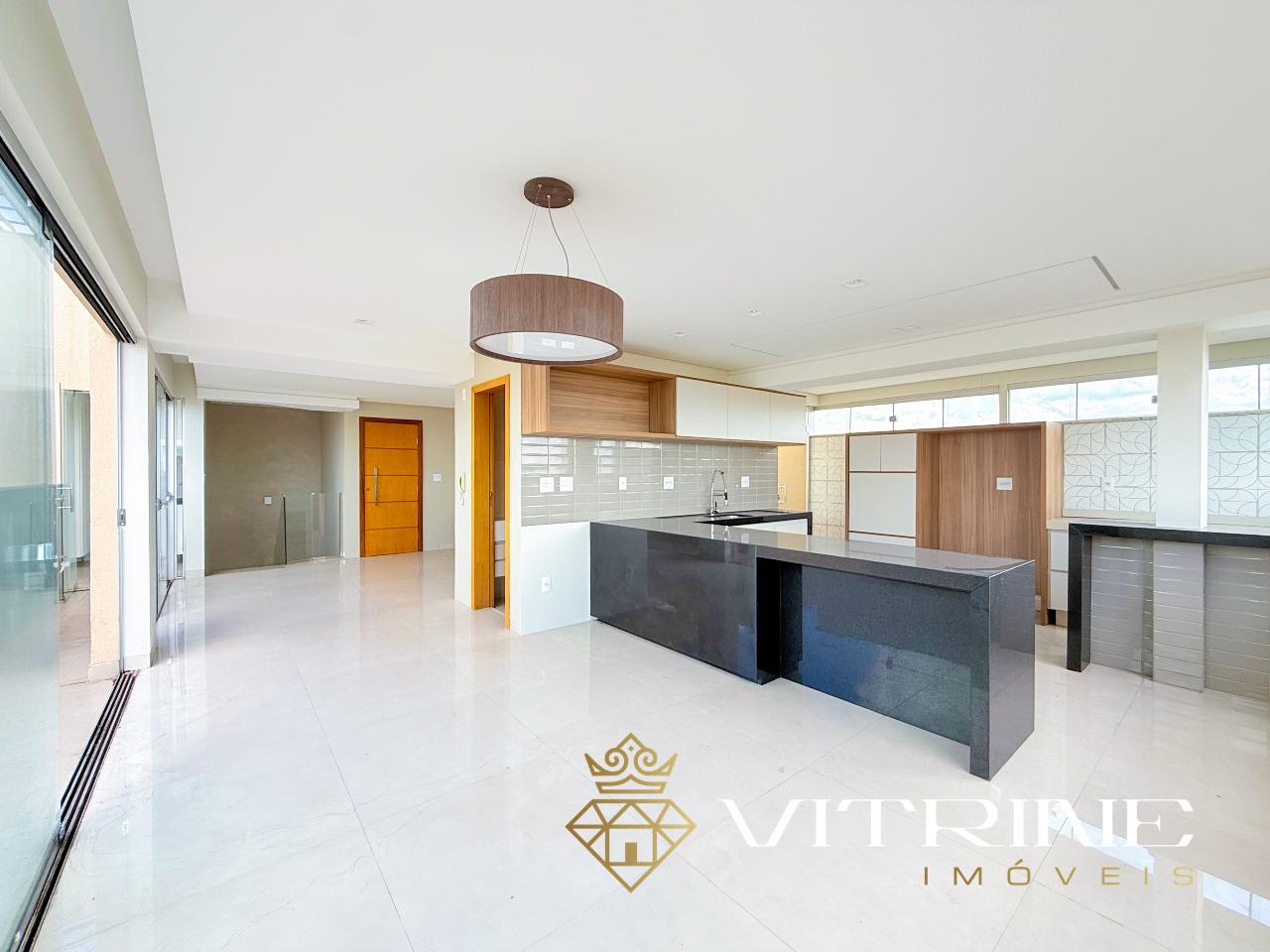 Cobertura à venda no Levindo de Paula Pereira: 