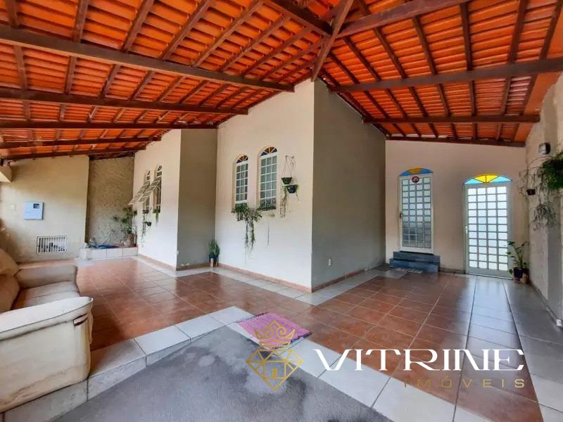 Casa à venda no Manoel Valinhas : 