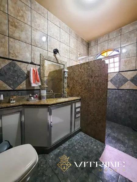 Casa à venda no Manoel Valinhas : 