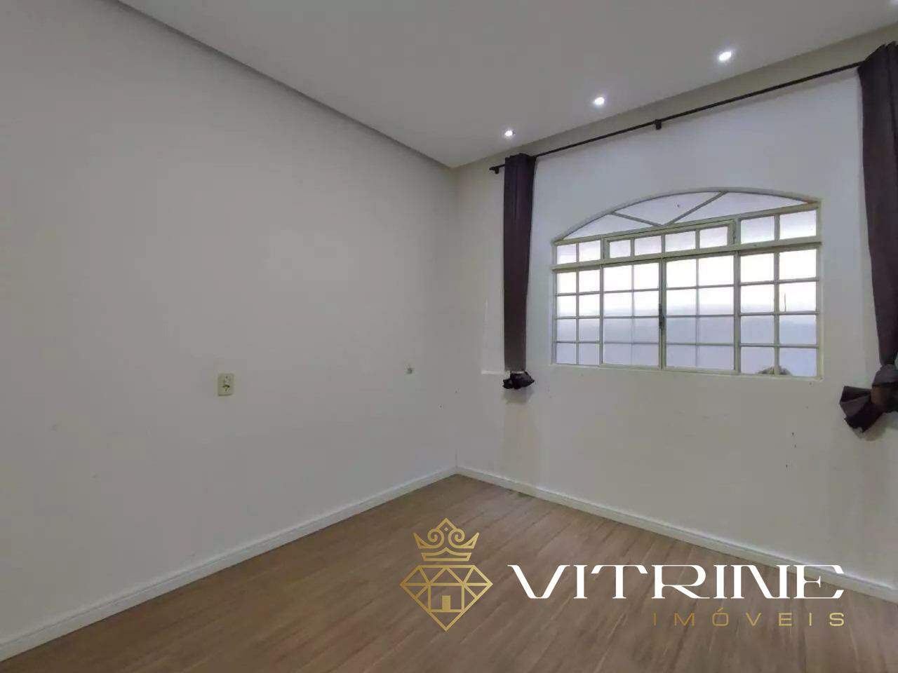 Casa à venda no Fabio Notini : 