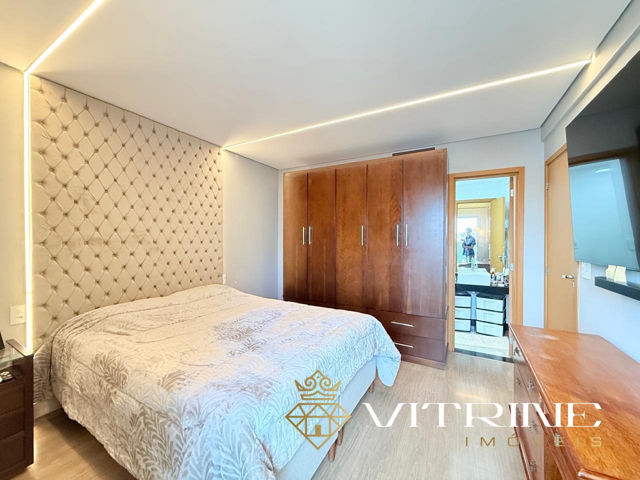 Apartamento à venda no Manoel Valinhas : 