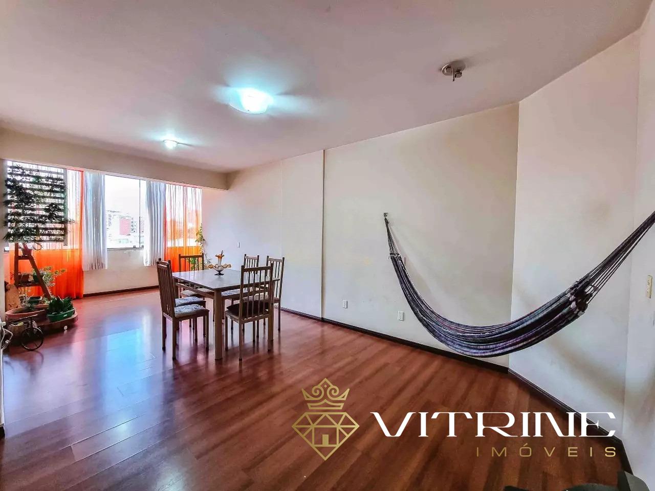 Apartamento à venda no Centro : 