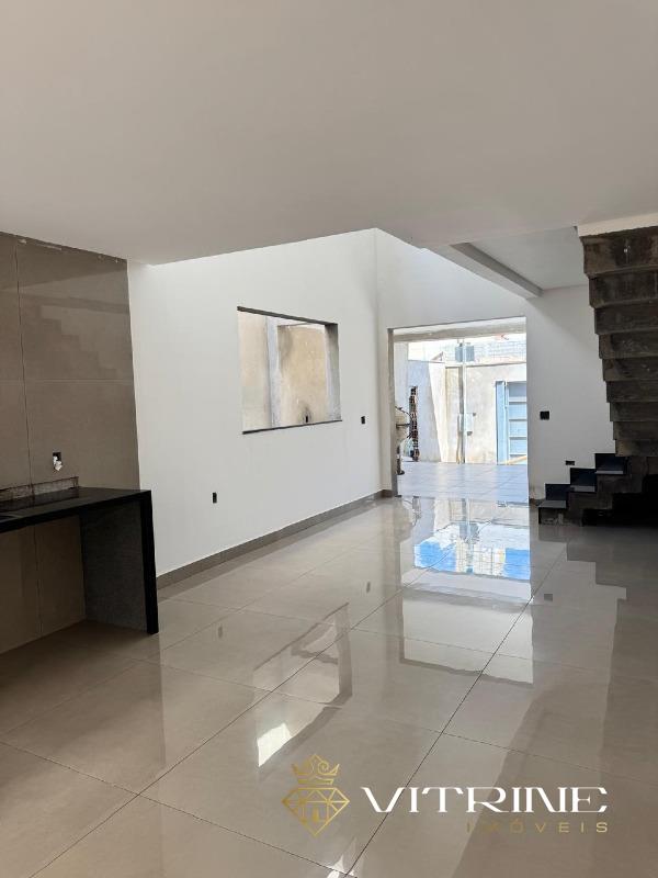 Casa à venda no Manoel Valinhas : 