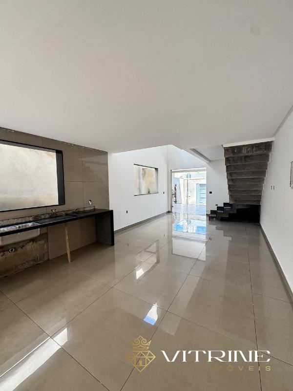 Casa à venda no Manoel Valinhas : 