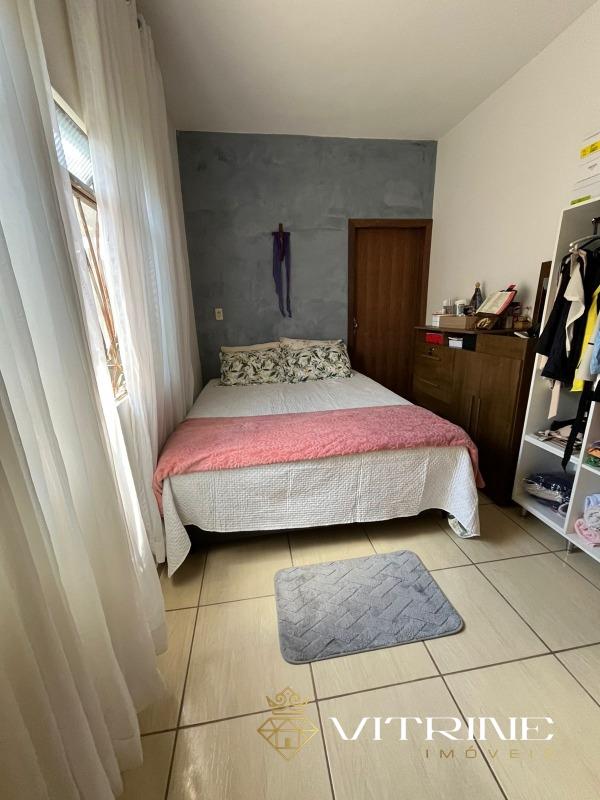 Casa à venda no Santa Cruz: 