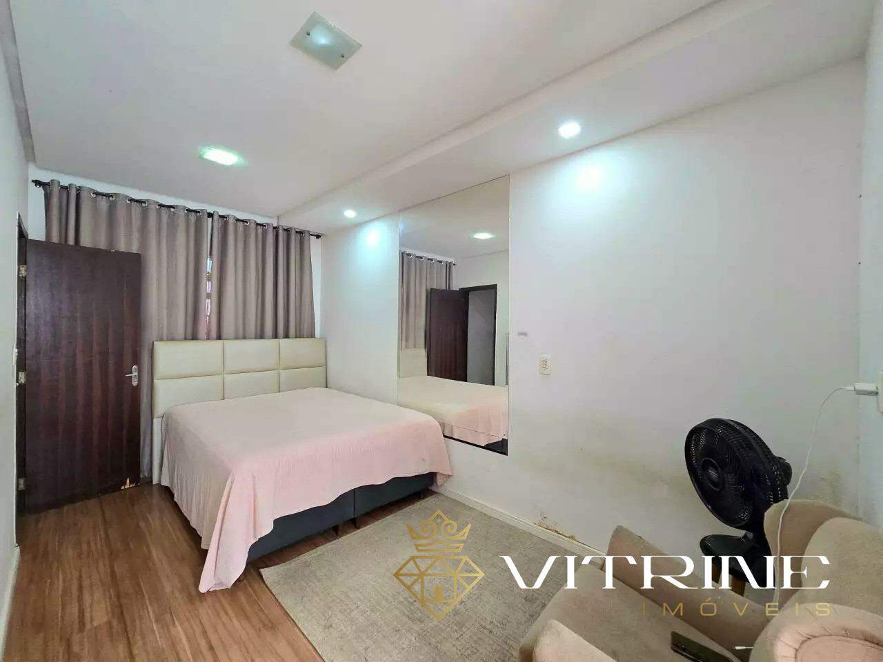 Casa à venda no Santa Rosa : 