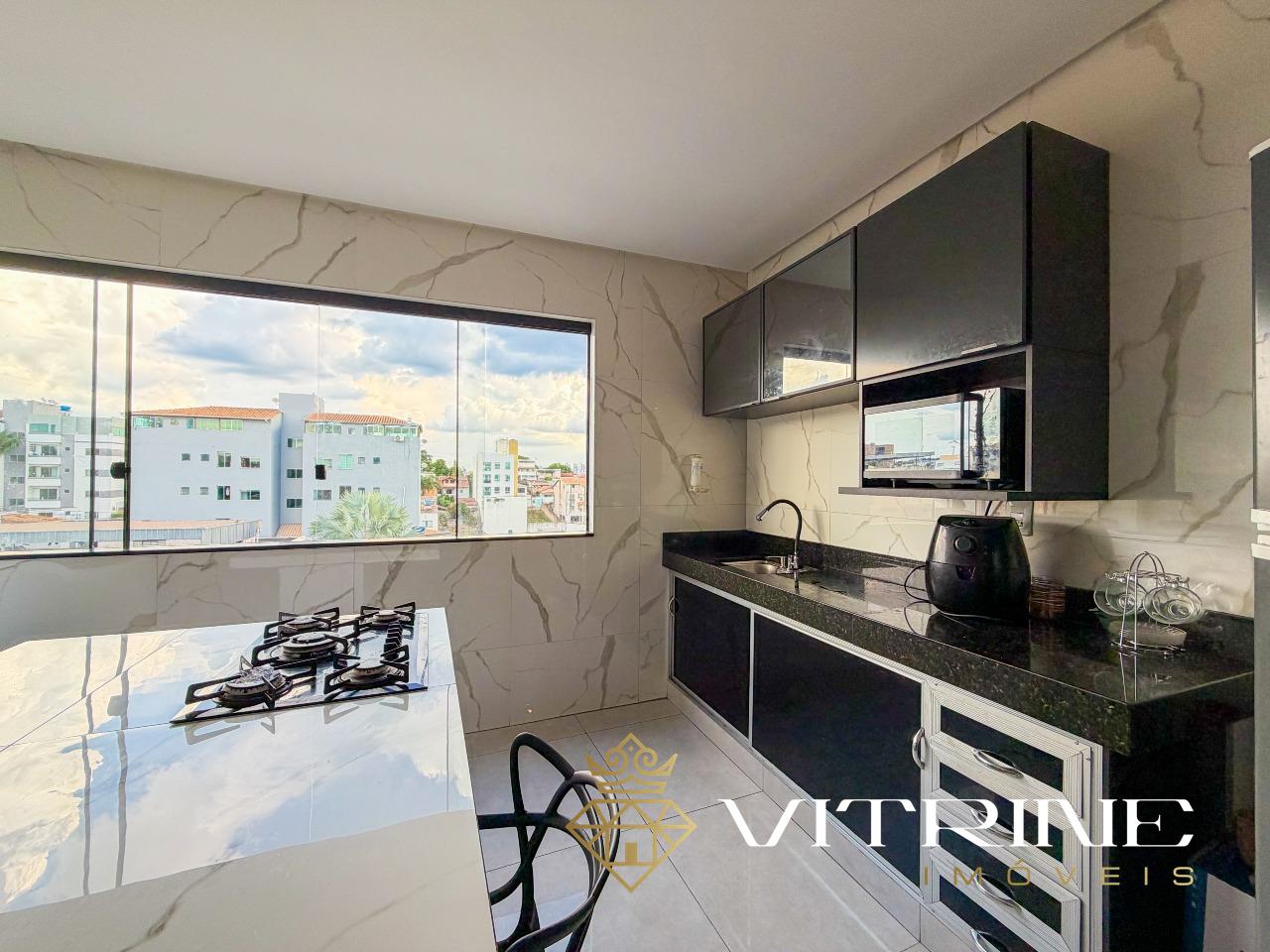 Apartamento à venda no Manoel Valinhas : 