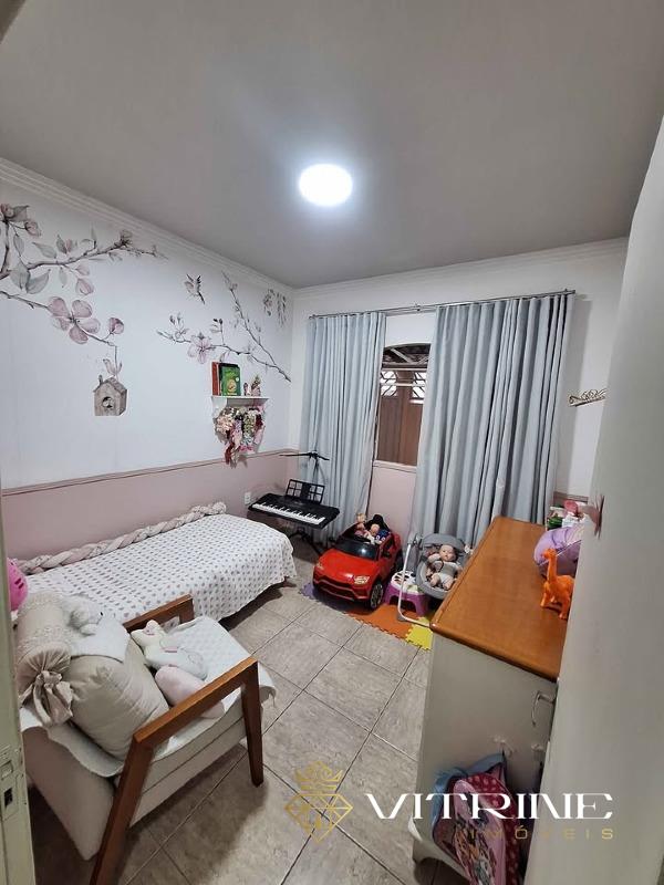 Casa à venda no Halim Souki: 