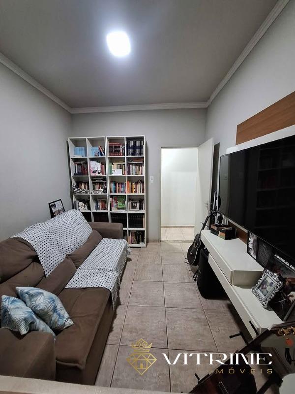 Casa à venda no Halim Souki: 