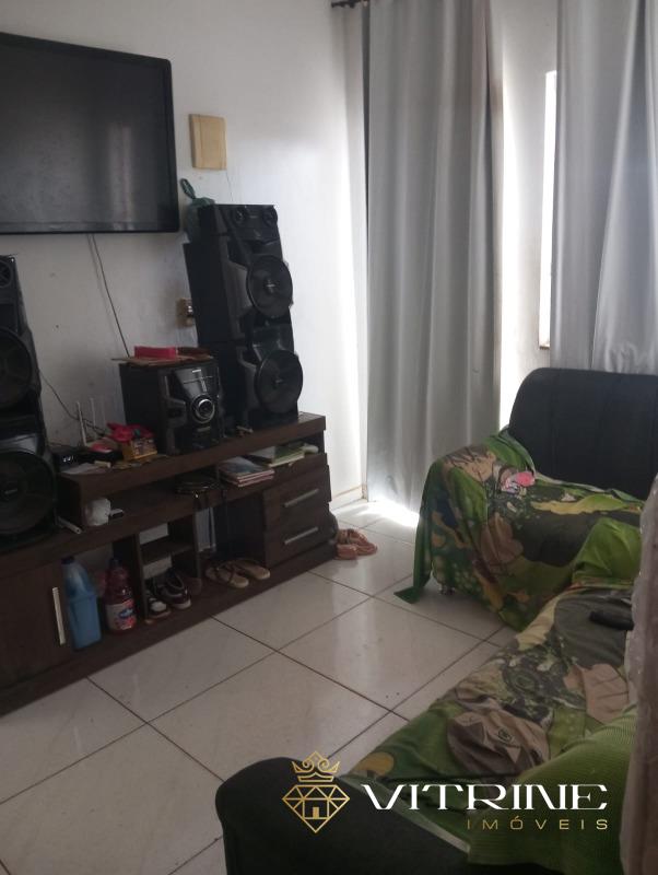 Casa à venda no Itacolomi: 