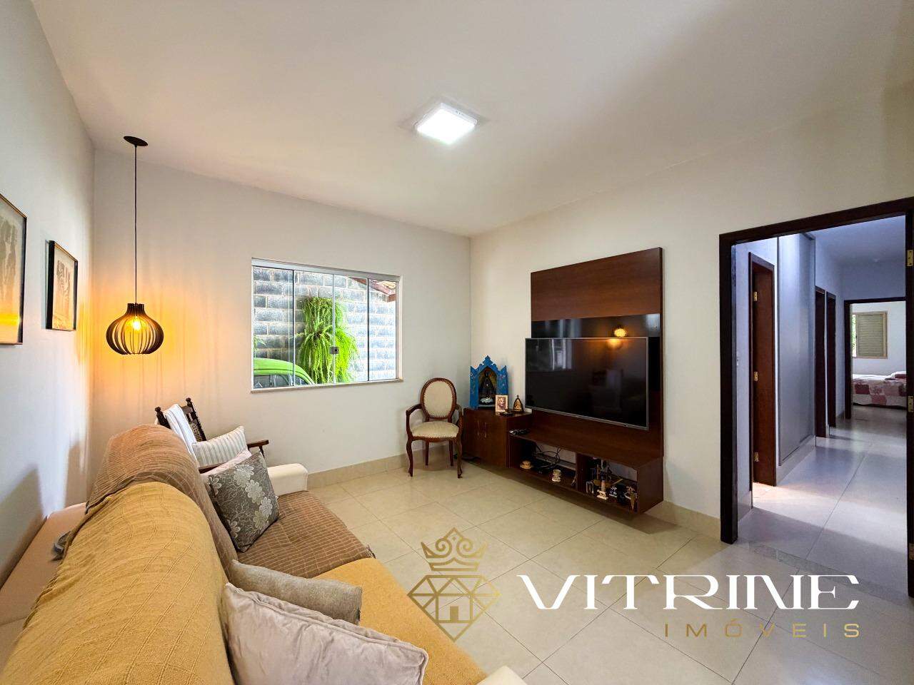 Casa à venda no Carmo do Cajuru: 