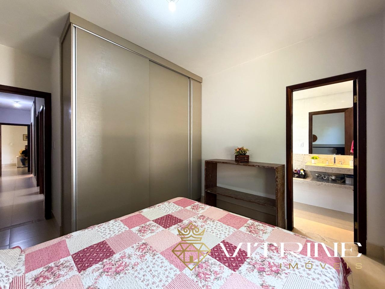 Casa à venda no Carmo do Cajuru: 