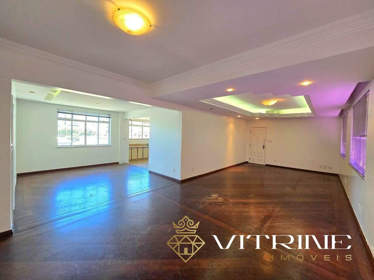 Apartamento à venda no Centro : 