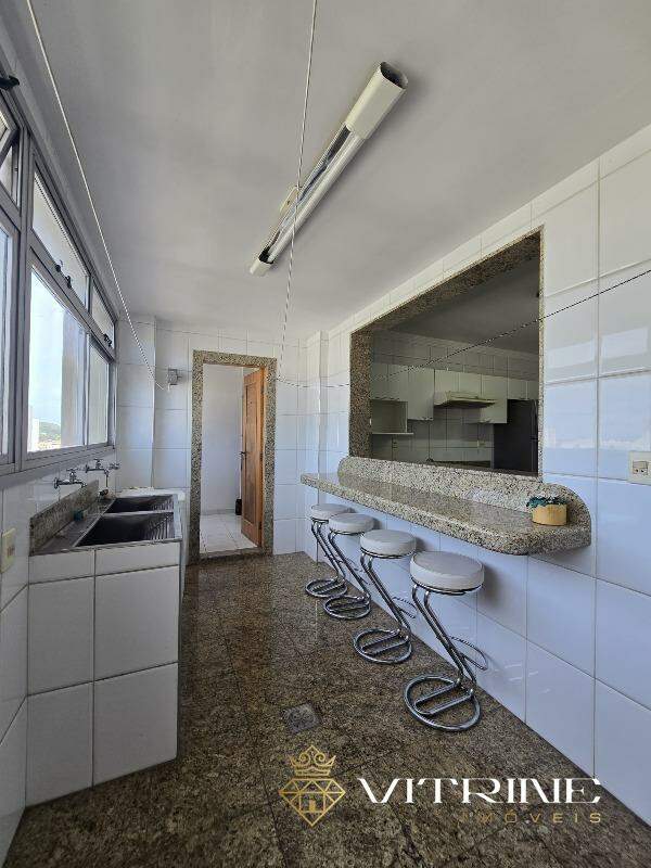 Apartamento à venda no Centro : 