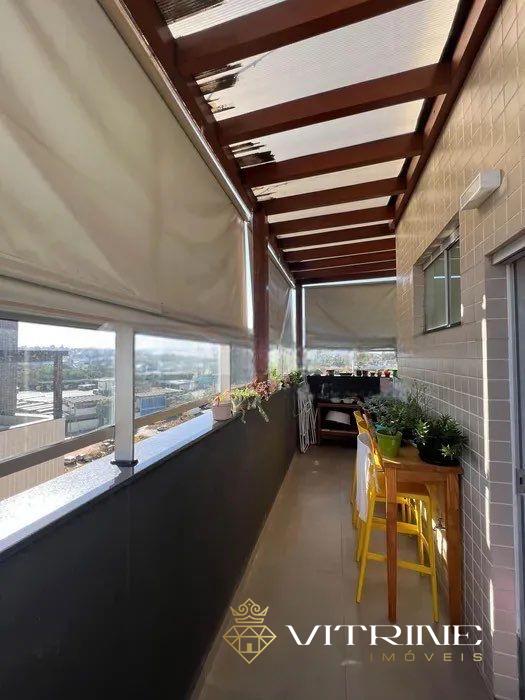 Cobertura à venda no Manoel Valinhas : 