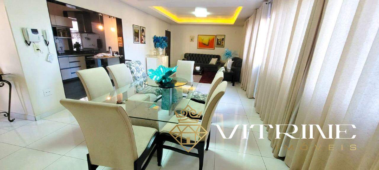 Casa à venda no Centro : 