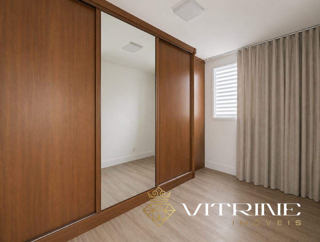 Apartamento à venda no Planalto: 