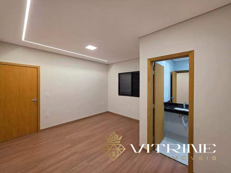 Casa à venda no Santa Marta : 