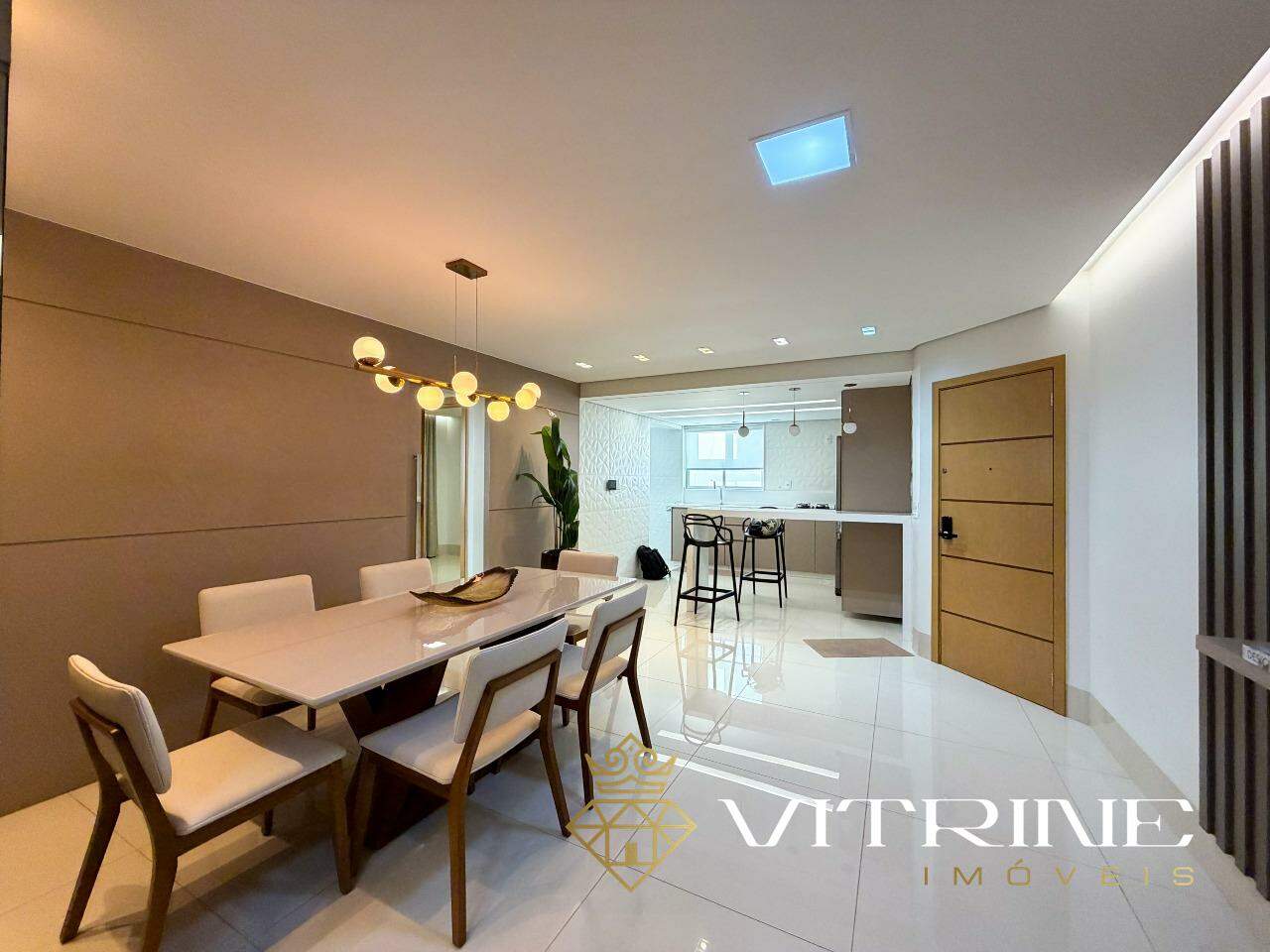 Apartamento à venda no Manoel Valinhas : 
