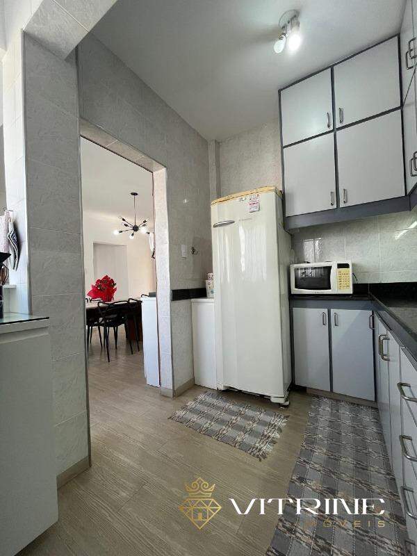 Apartamento à venda no Centro : 
