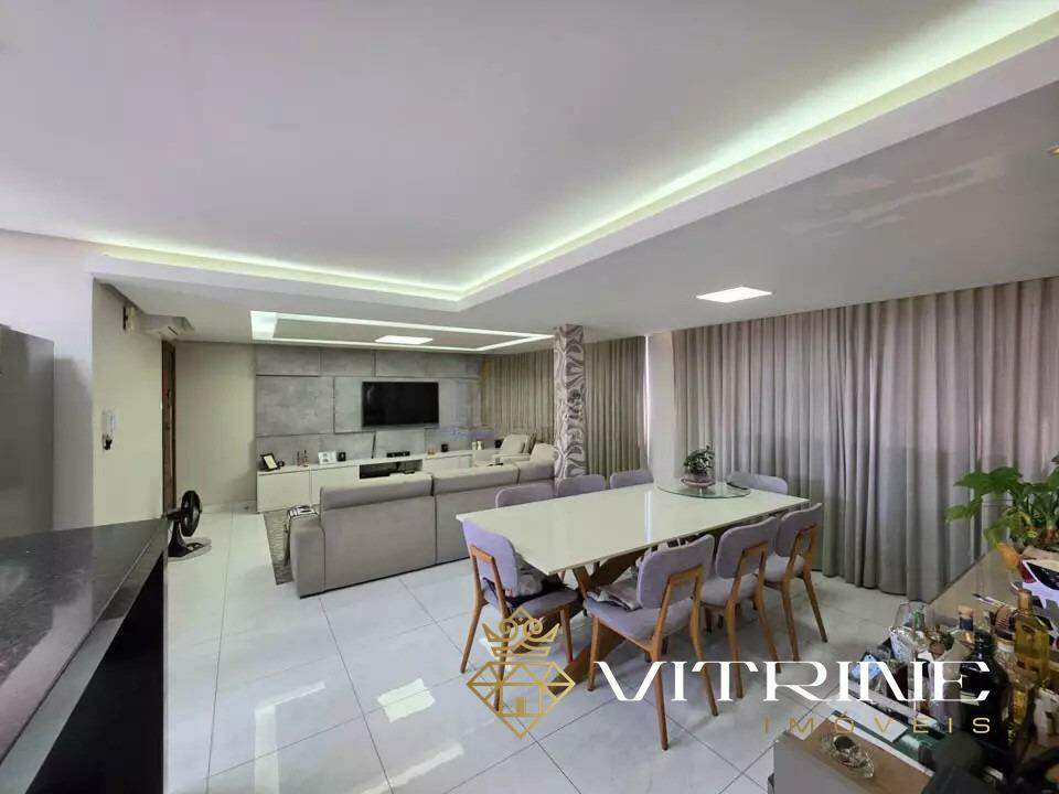 Apartamento à venda no Centro : 