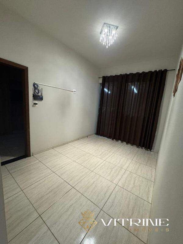 Casa à venda no Floresta: 