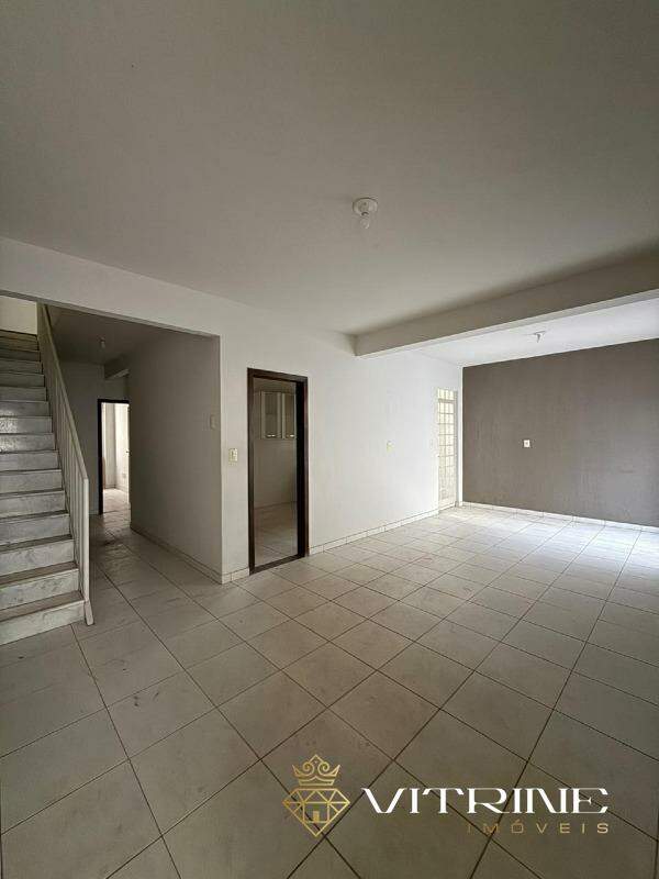 Casa à venda no Centro : 