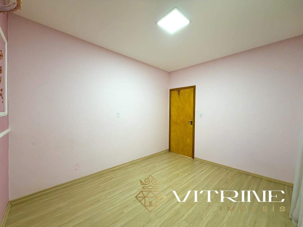 Casa à venda no Halim Souki: 