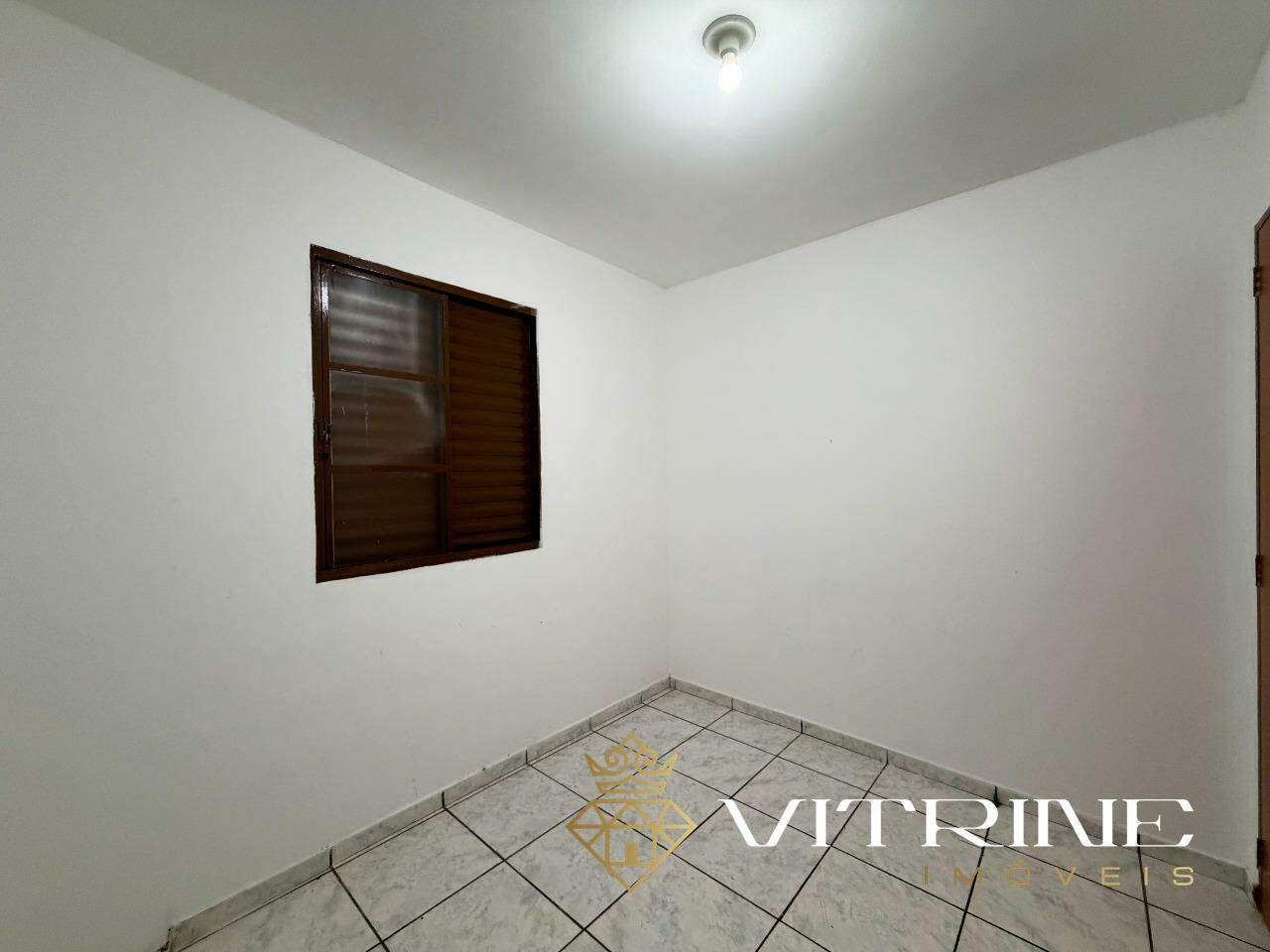 Casa à venda no Vila Das Roseiras: 