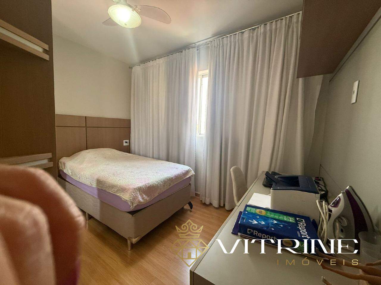 Apartamento à venda no Antônio Fonseca : 