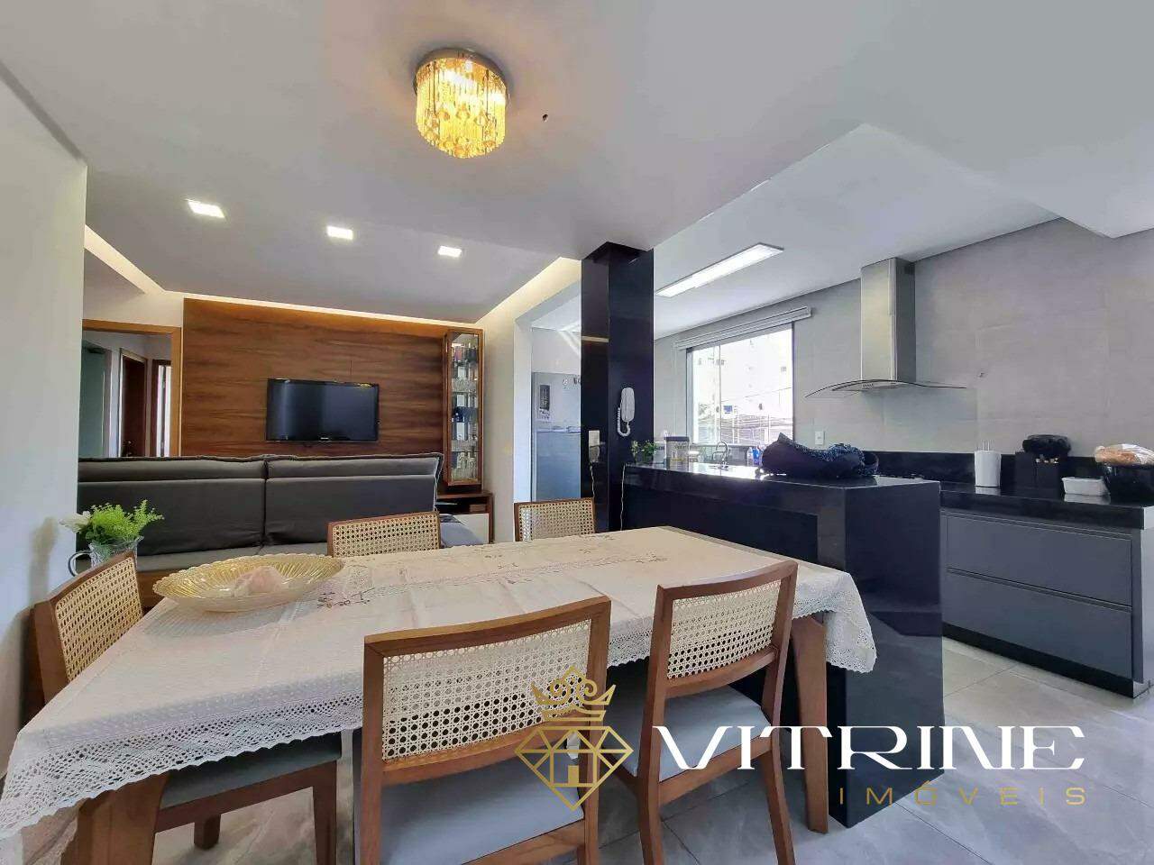 Apartamento à venda no Manoel Valinhas : 