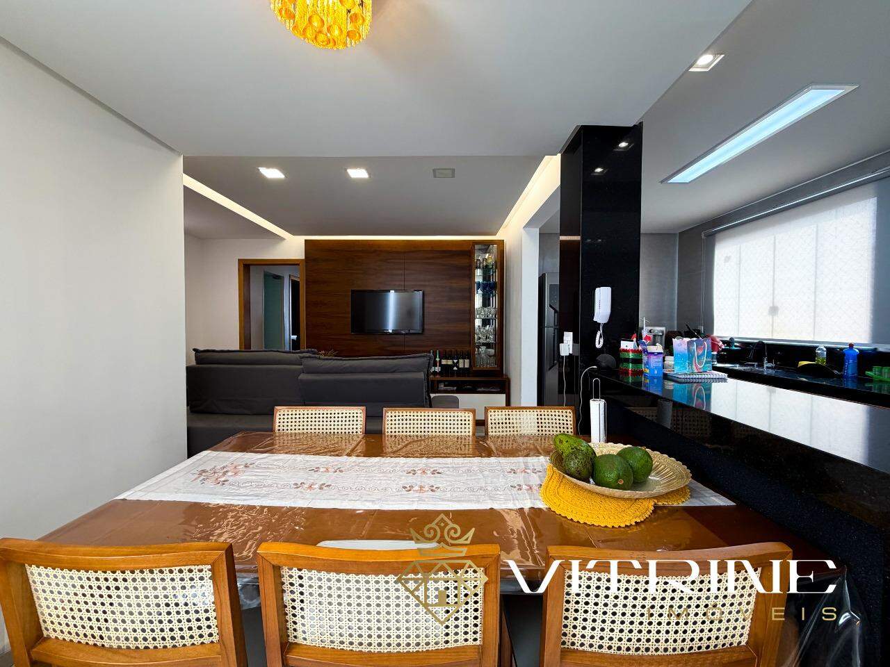 Apartamento à venda no Manoel Valinhas : 