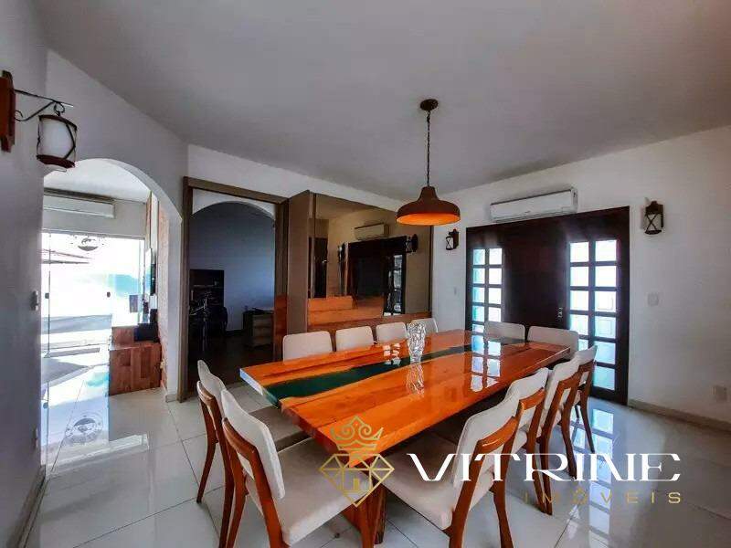Casa à venda no Belvedere : 