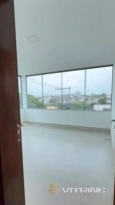 Apartamento à venda no Rancho Alegre : 