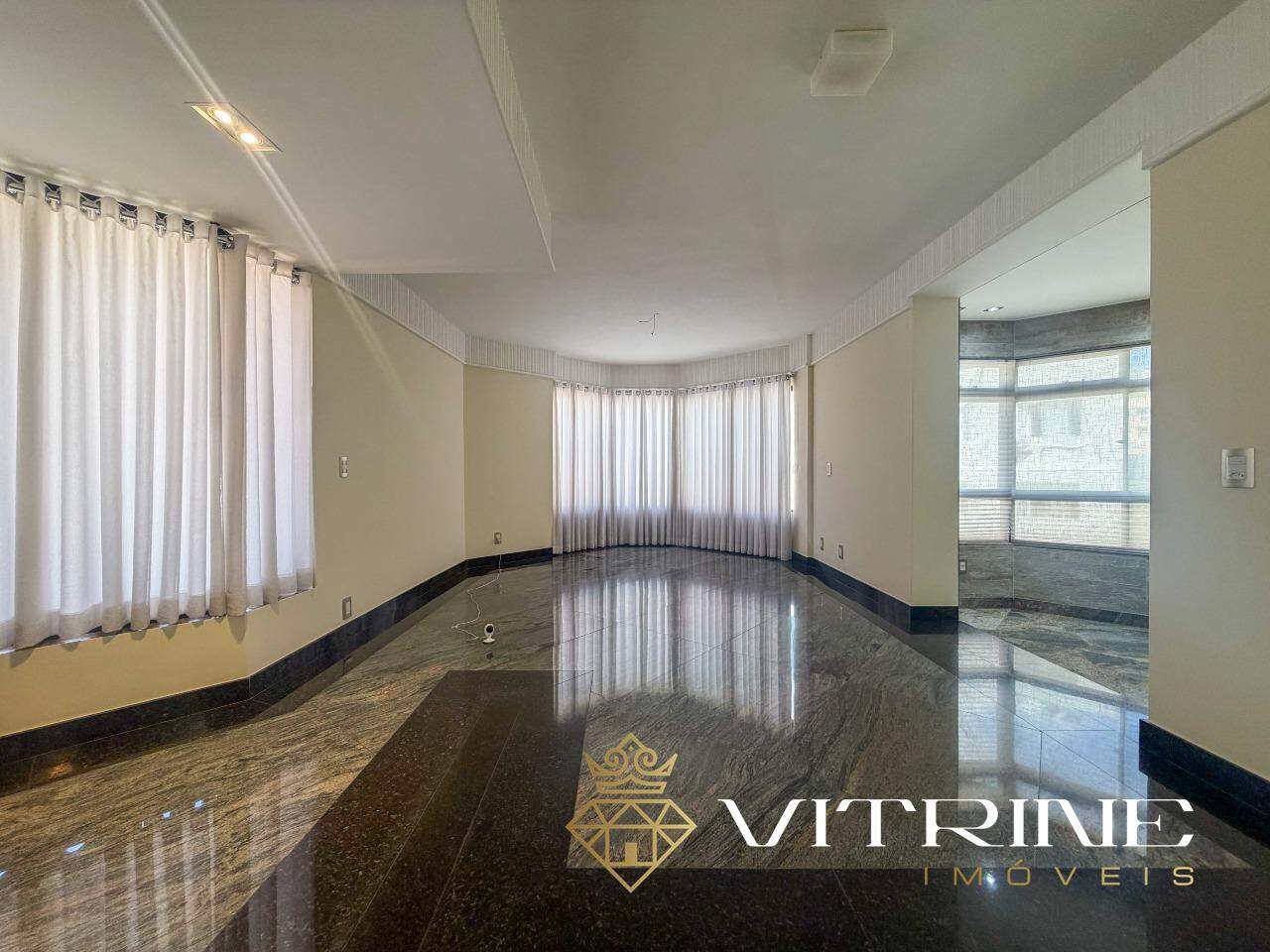 Apartamento à venda no Centro : 
