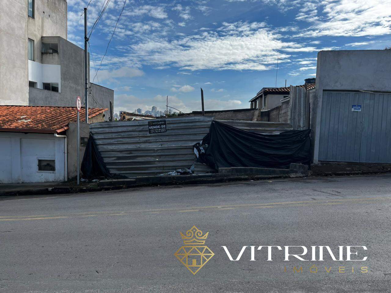 Lote à venda no Antônio Fonseca : 